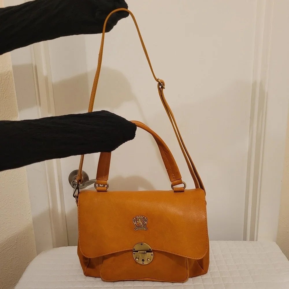 Pratesi Firenze Monteloro Cognac Beautiful Italian Genuine Leather Satchel Cute